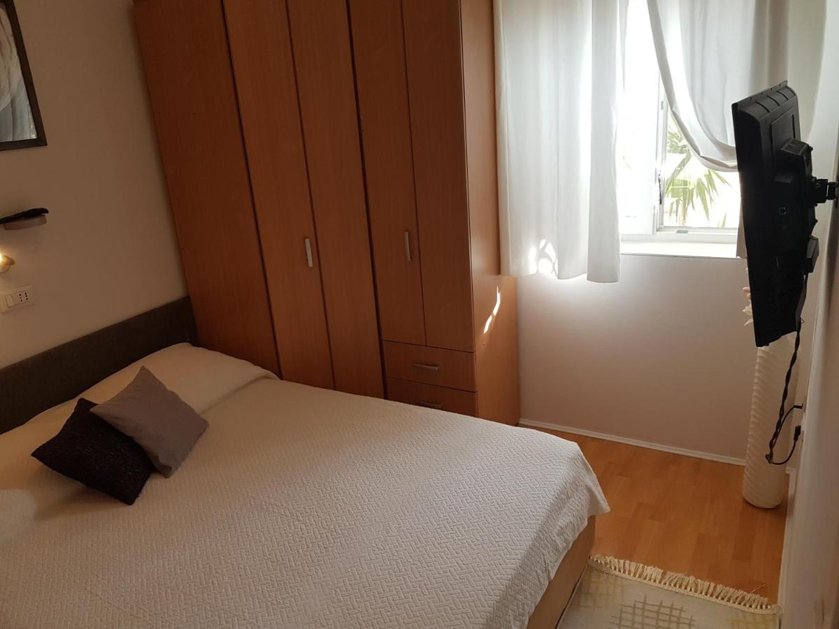 Apartment Silvija Makarska Exterior foto
